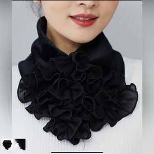 ✨NEW Elegant Black Ruffled Scarf